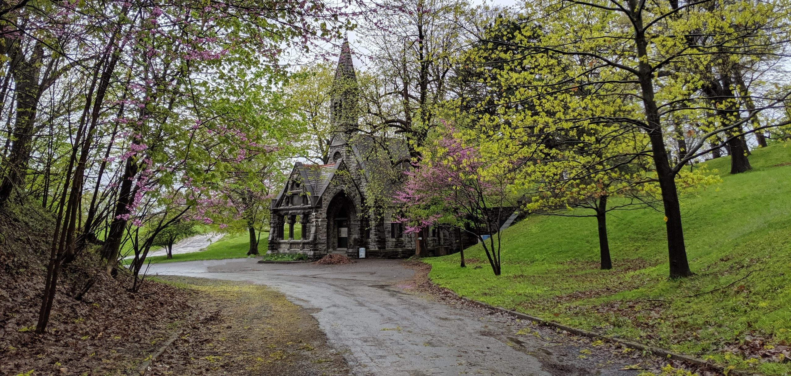 The Silsbee Chapel in Oakwood Cemetery during Spring